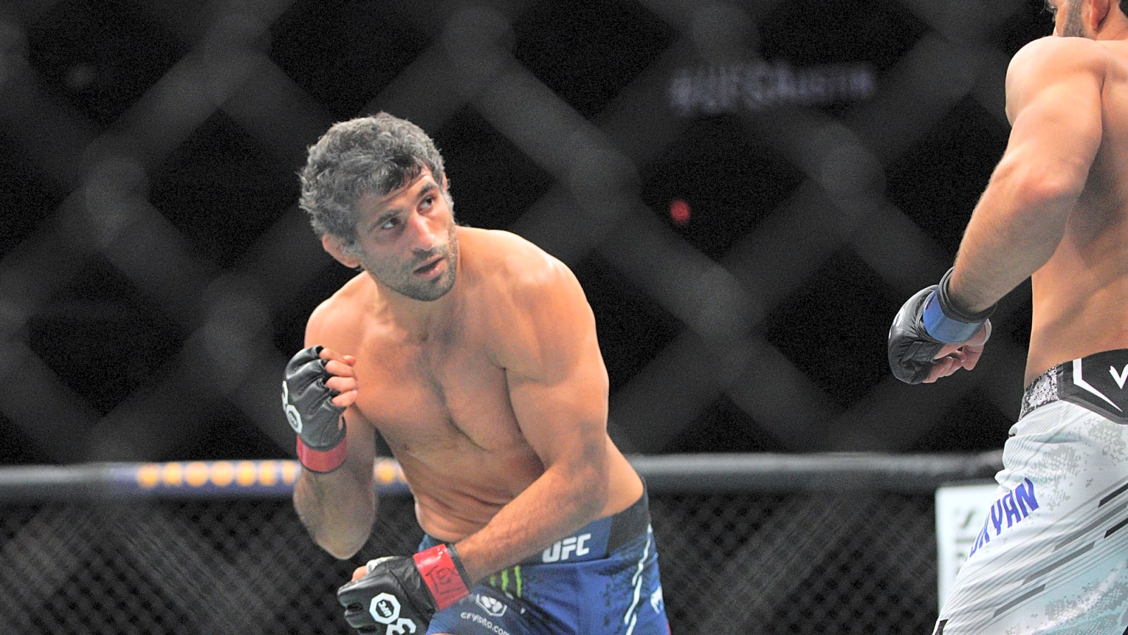 UFC 317 star turned Joe Rogan and Daniel Cormier into a famous meme with stunning come-from-behind knockout
