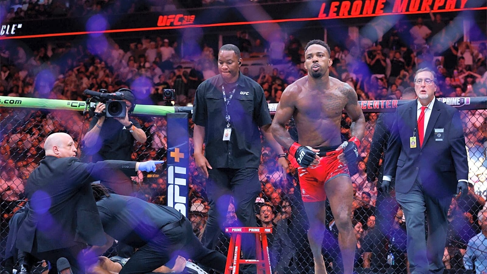 After UFC 319, is Lerone Murphy next for featherweight champion Alexander Volkanovski?