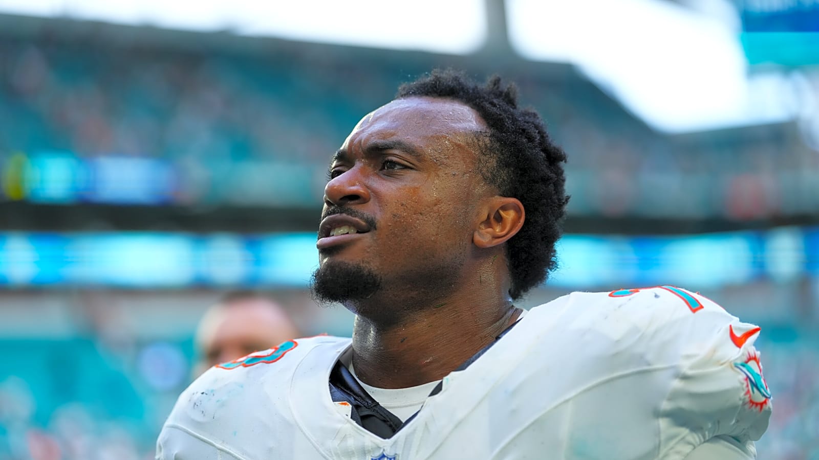 AFC Notes: Austin Jackson, Ben Brown, Dolphins, Patriots