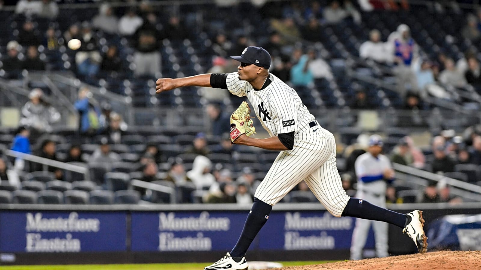 NY Yankees call up Yerry De Los Santos, announce rehab assignment for Anthony Volpe
