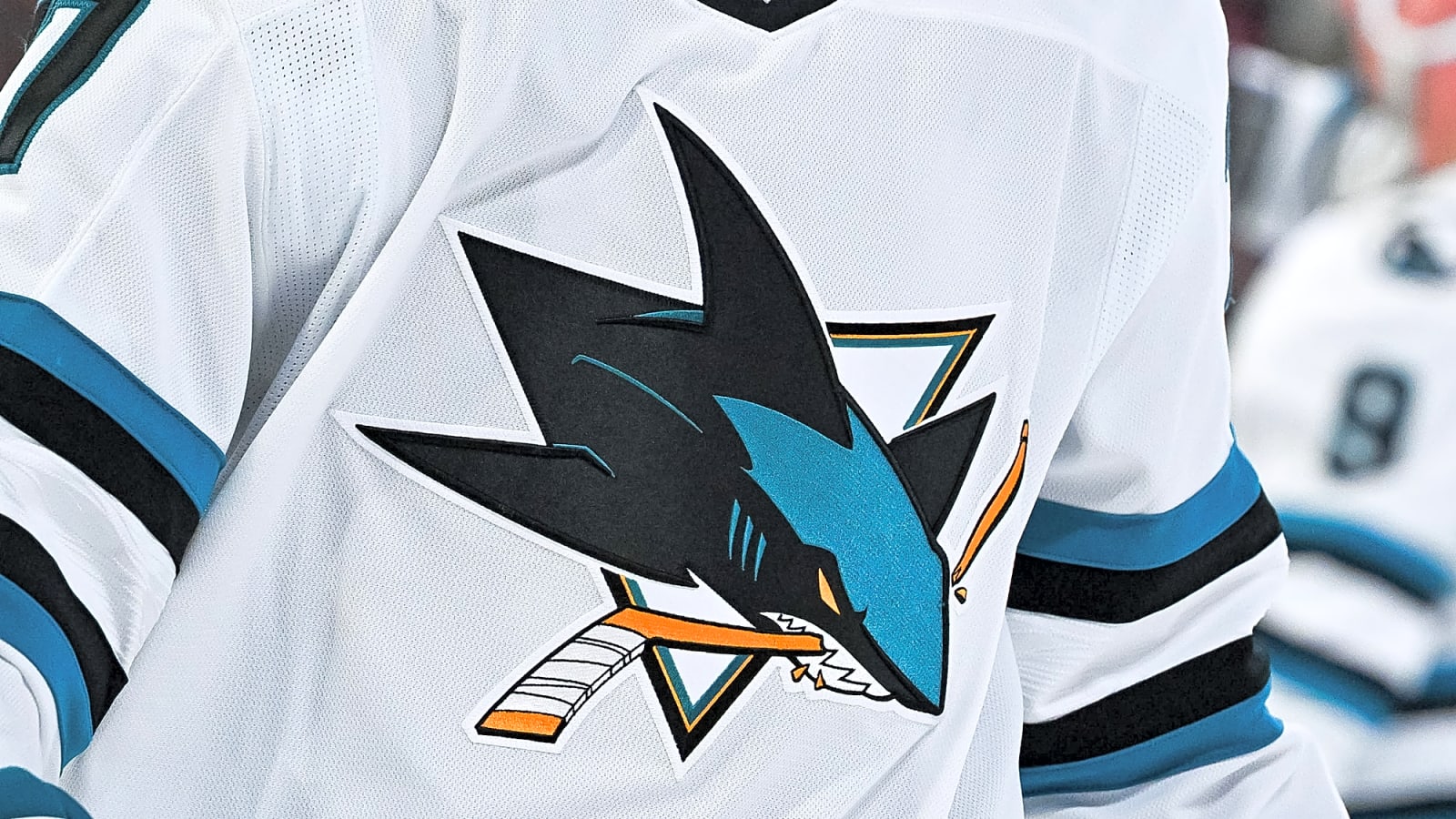Sharks Sign Phillip Sinn To Entry-Level Contract