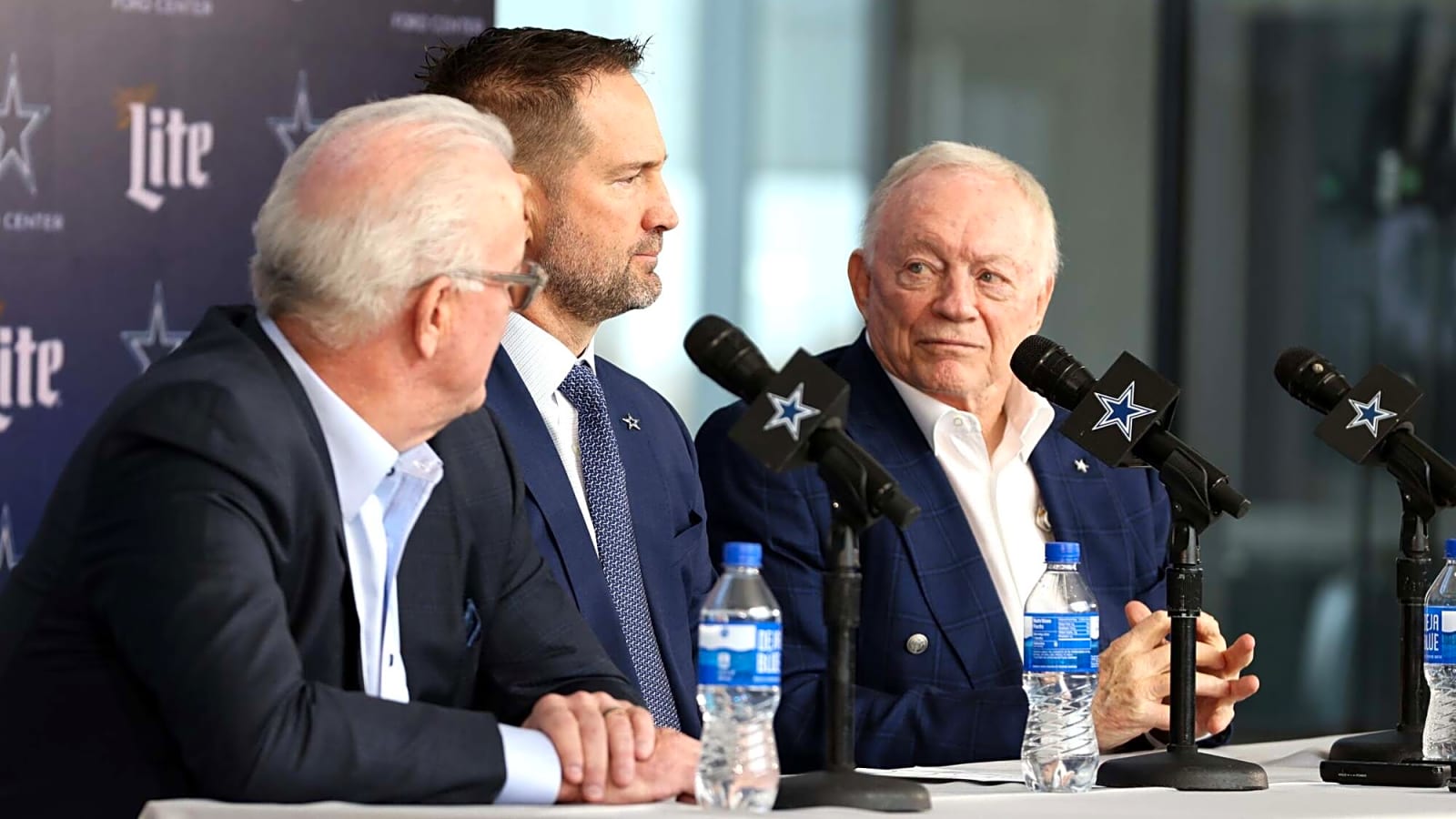 It sounds like there’s a realistic chance the Dallas Cowboys make the biggest trade of the 2026 NFL Draft