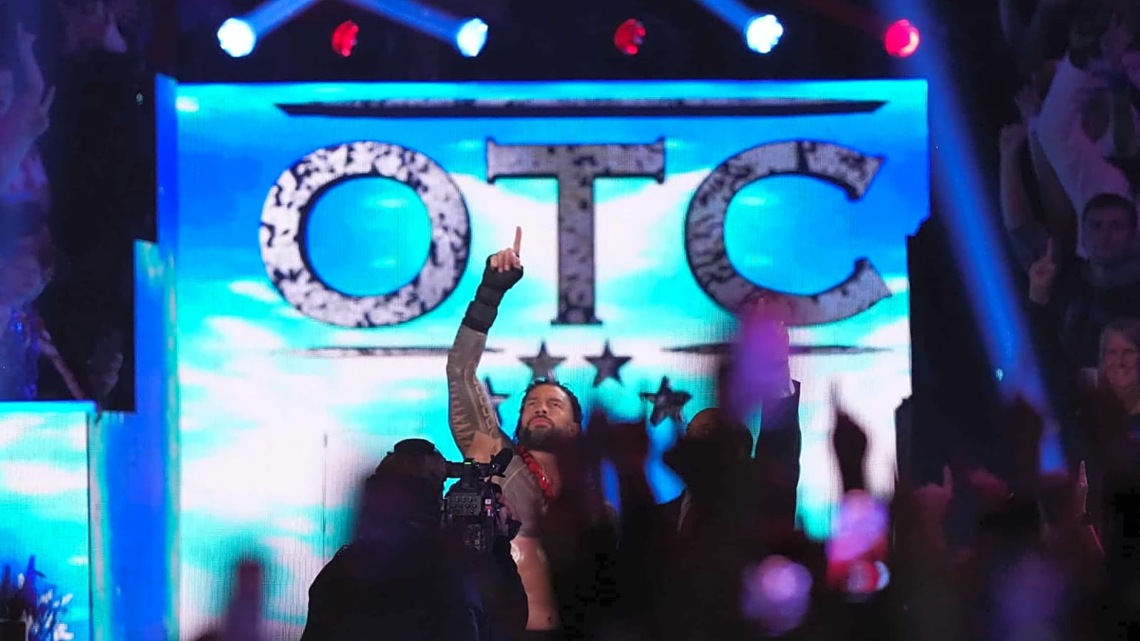 Could Roman Reigns Claim Multiple WWE World Titles in 2026? 