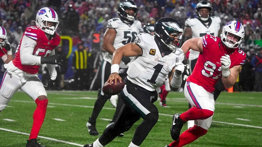 Jason Kelce makes intriguing prediction for the Eagles