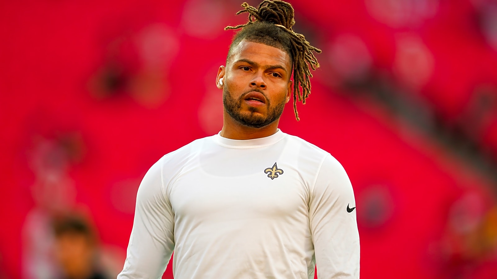 Saints All-Pro safety announces surprising career news