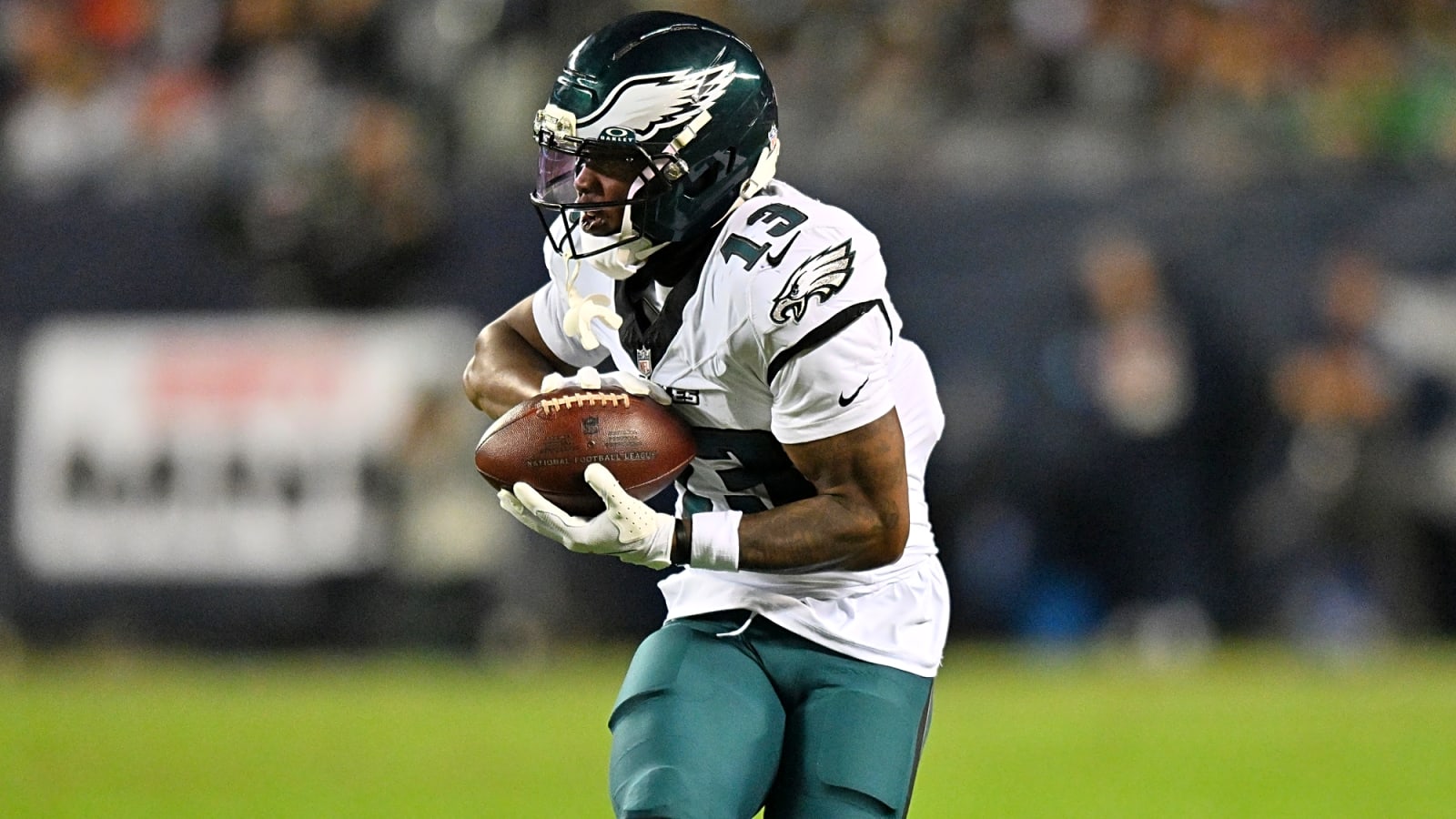 Eagles' Dontayvion Wicks Details Developing Chemistry with Jalen Hurts