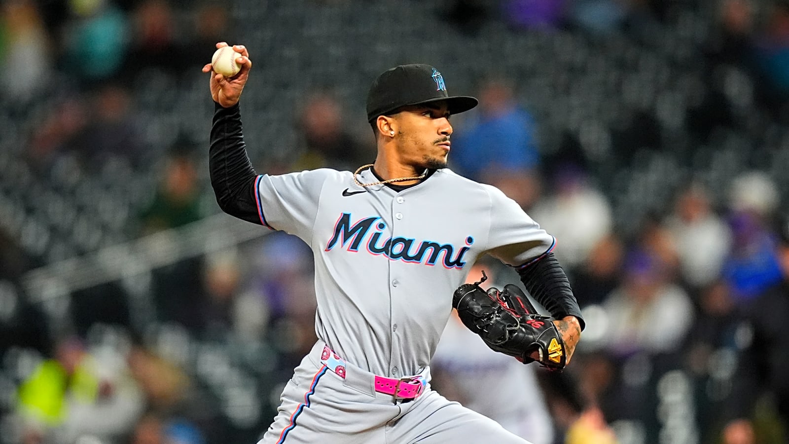 Ronny Henriquez Undergoes UCL Surgery