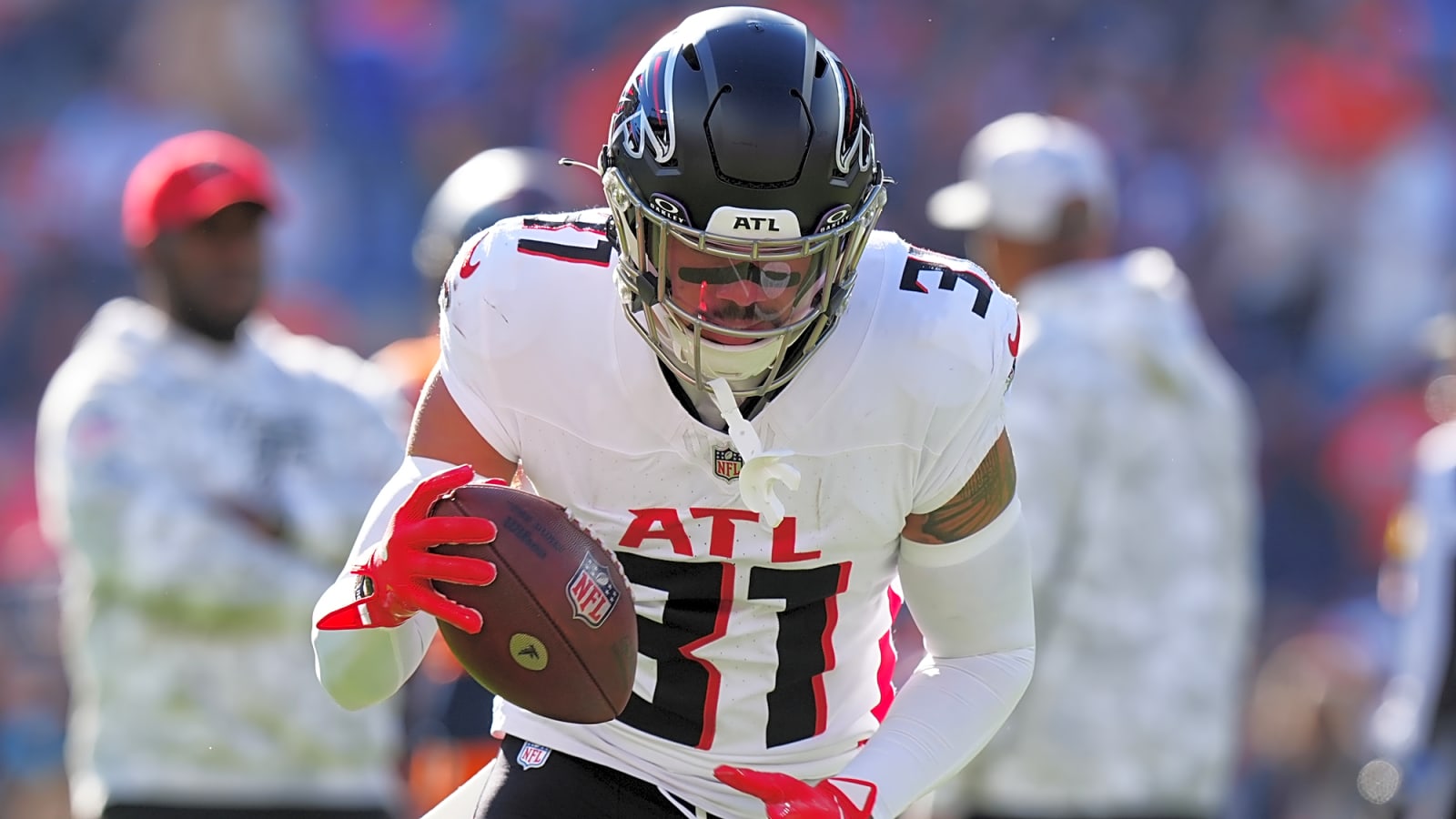 S Justin Simmons Wants To Play In 2026