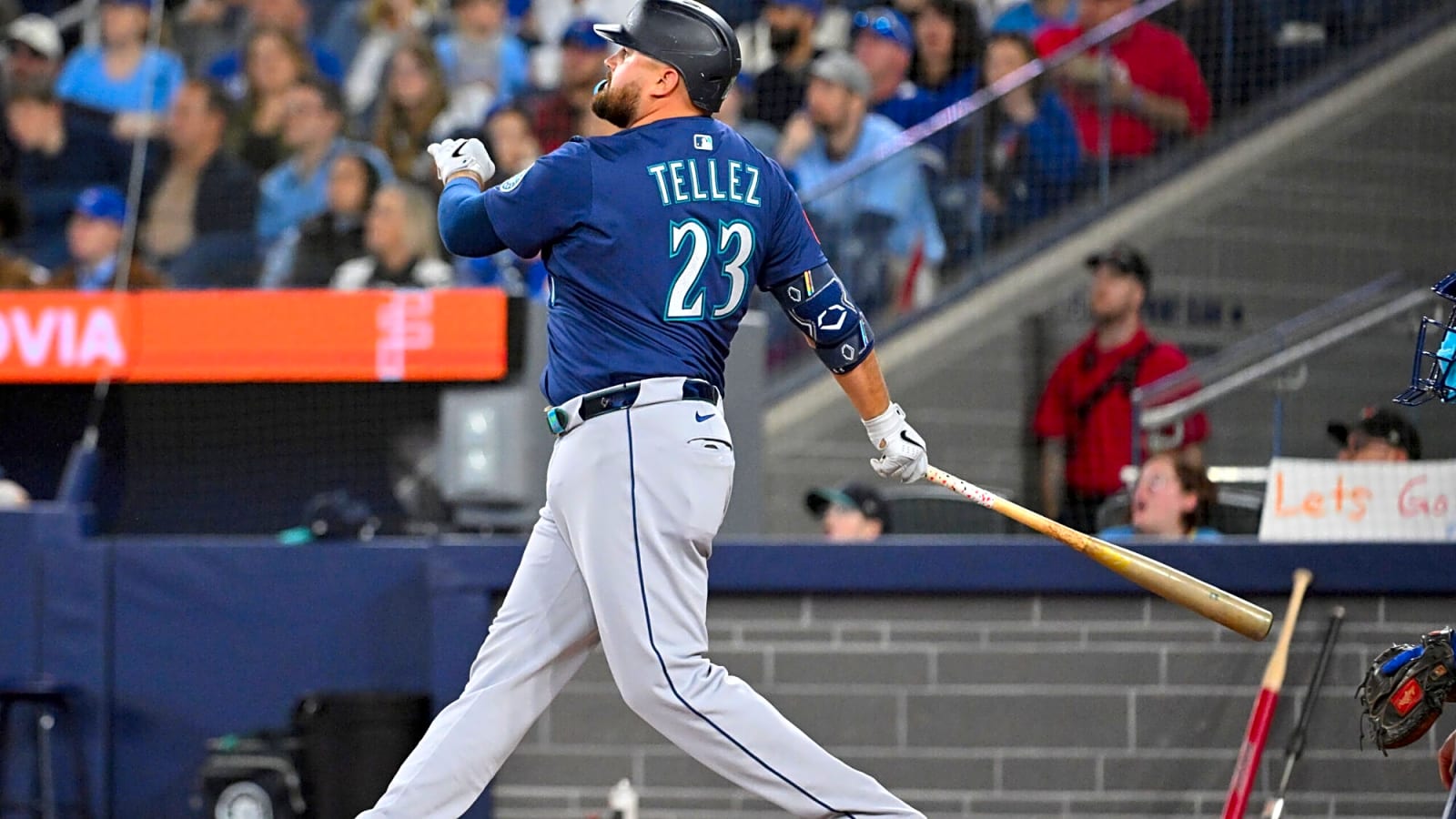 Former Blue Jay Rowdy Tellez DFA’d by Mariners