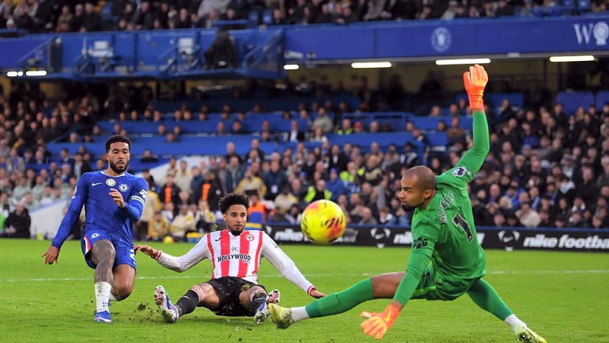 Liam Rosenior names Chelsea star who was 'outstanding' against Brentford, he’s 'very resilient'