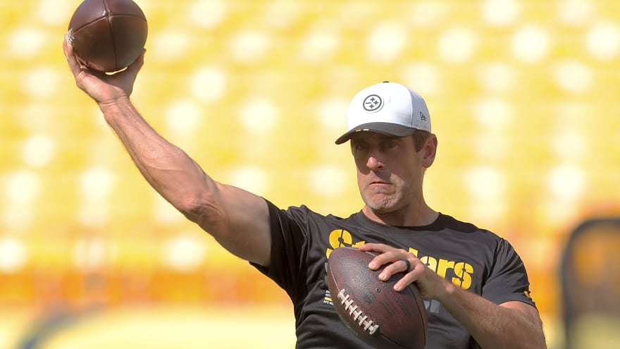 Steelers&#39; Arthur Smith Issued A Challenge To Aaron Rodgers And DK Metcalf After Being Outplayed