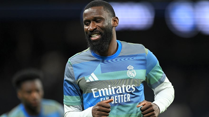 Sources: Tottenham working towards bringing defender back to the Premier League