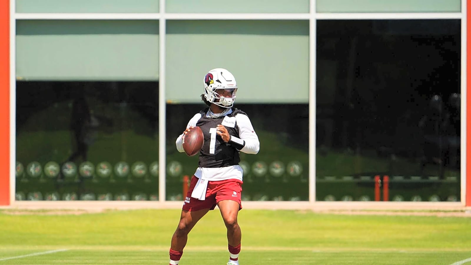 NFC Notes: Christian McCaffrey, Kyler Murray, 49ers, Cardinals, Seahawks