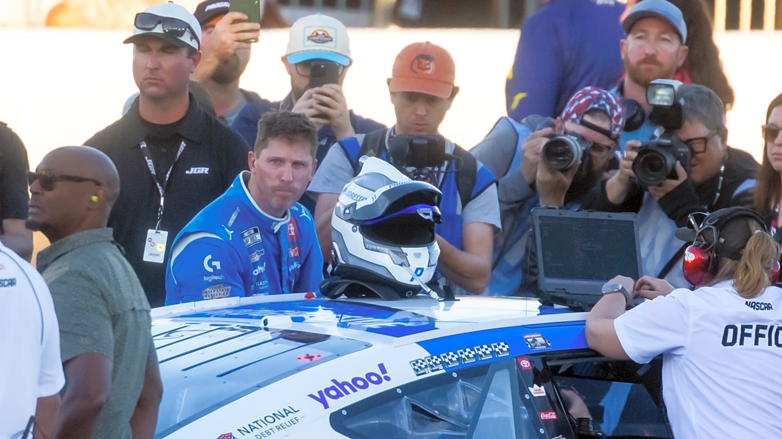 Jeff Burton on Denny Hamlin’s Phoenix Heartbreak The 2 Laps That