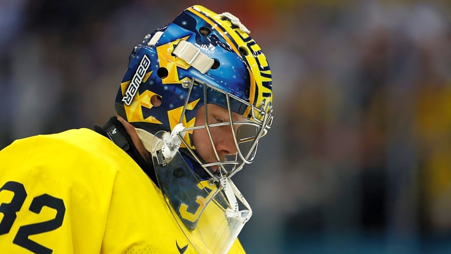 Should Filip Gustavsson have started against Finland?