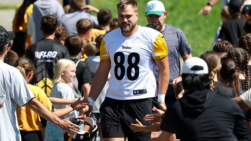 Steelers' Pat Freiermuth Shares Moments He Is Grateful For From Offseason With Veteran Teammate
