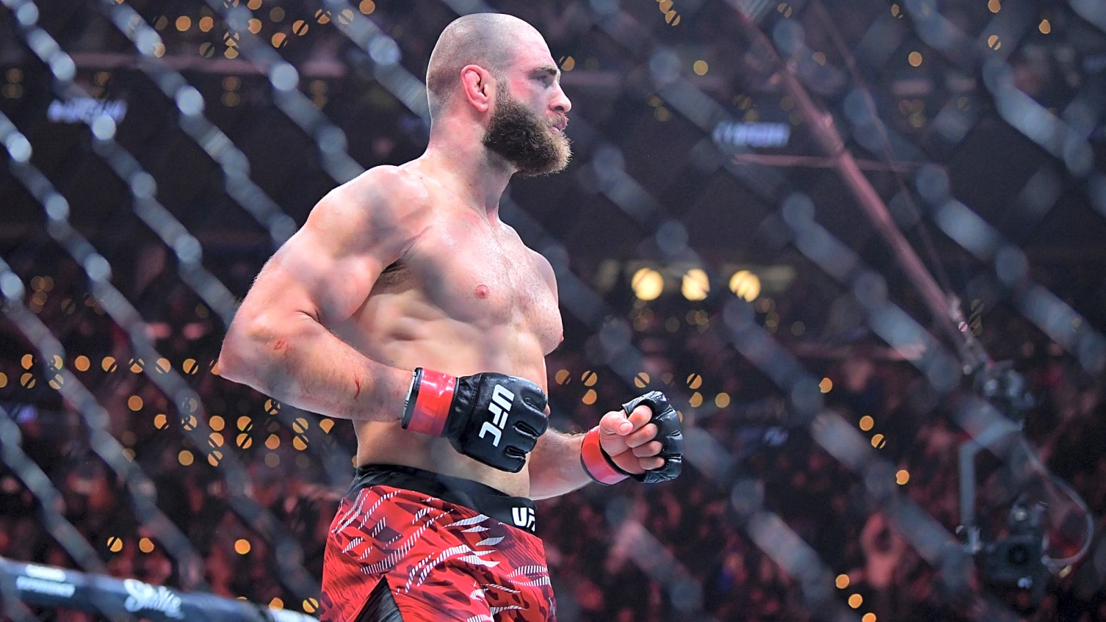 Former UFC champ boldly claims he would’ve bullied ‘weird’ Jiri Prochazka in his prime