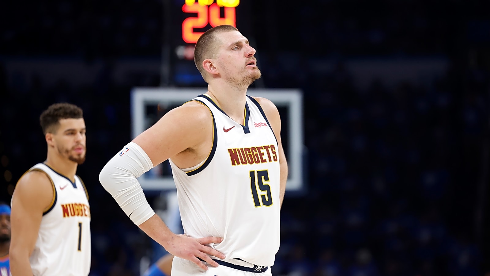 Nikola Jokic Informs Nuggets He Won’t Sign Extension This NBA Offseason