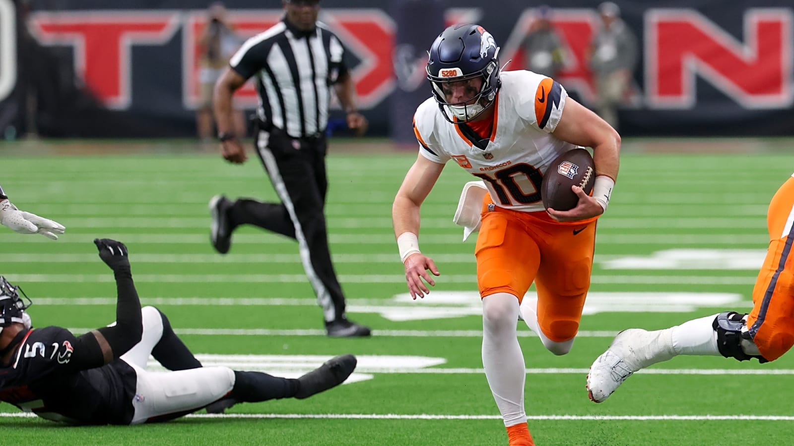 AFC Notes: Jaylen Waddle, Bo Nix, Broncos, Dolphins, Raiders