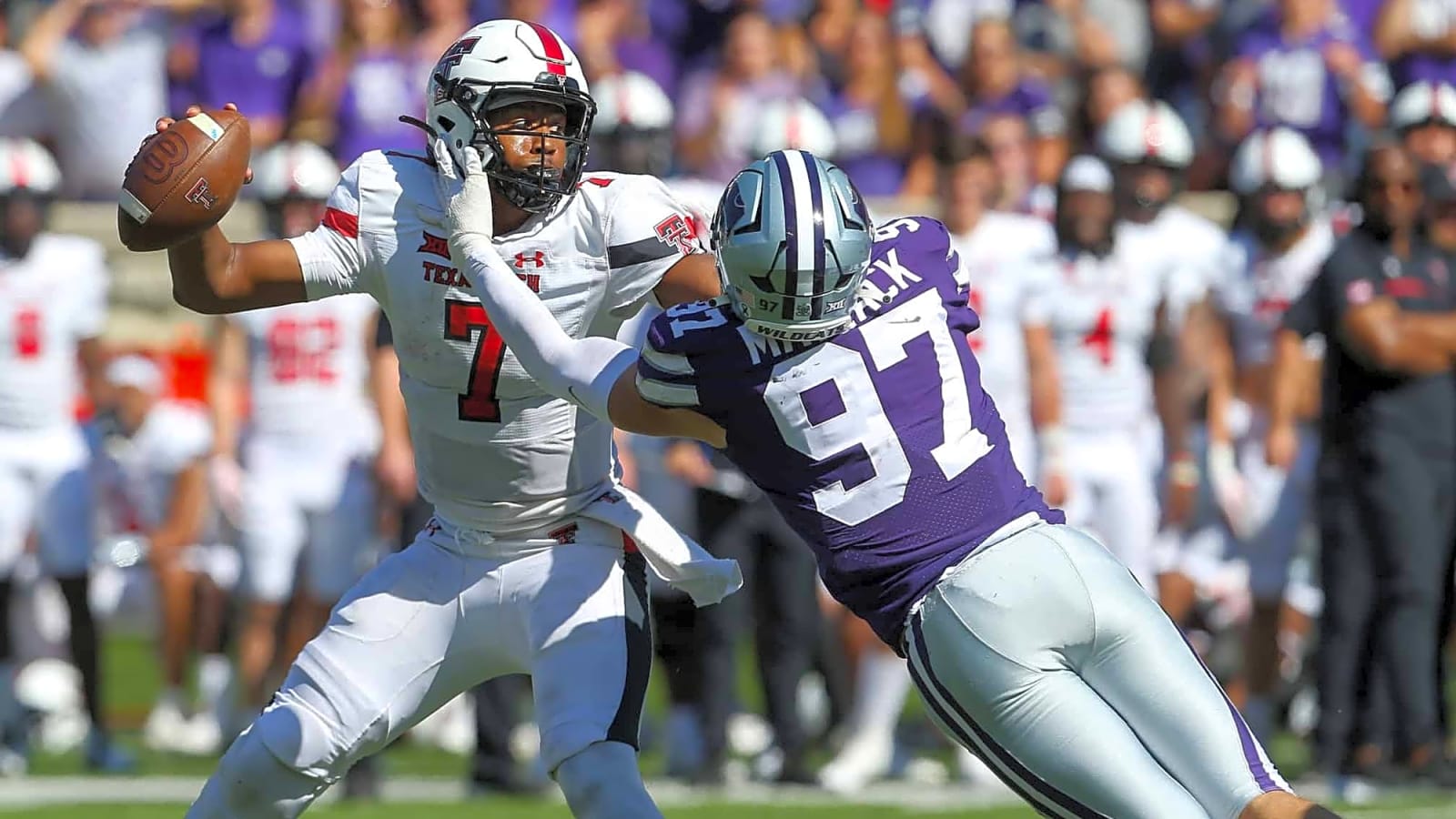 Kansas City Chiefs Sign Local DE Nate Matlack to Boost Pass Rush