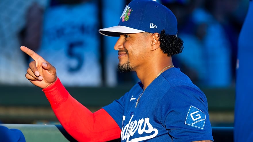 Dodgers Select Santiago Espinal