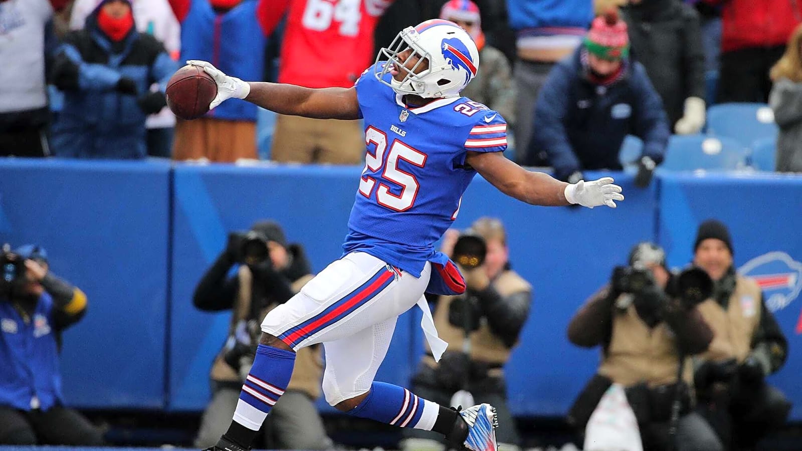 LeSean McCoy Once Gave a Blunt Response to the Buffalo Bills After They Asked Him to Take a Pay Cut