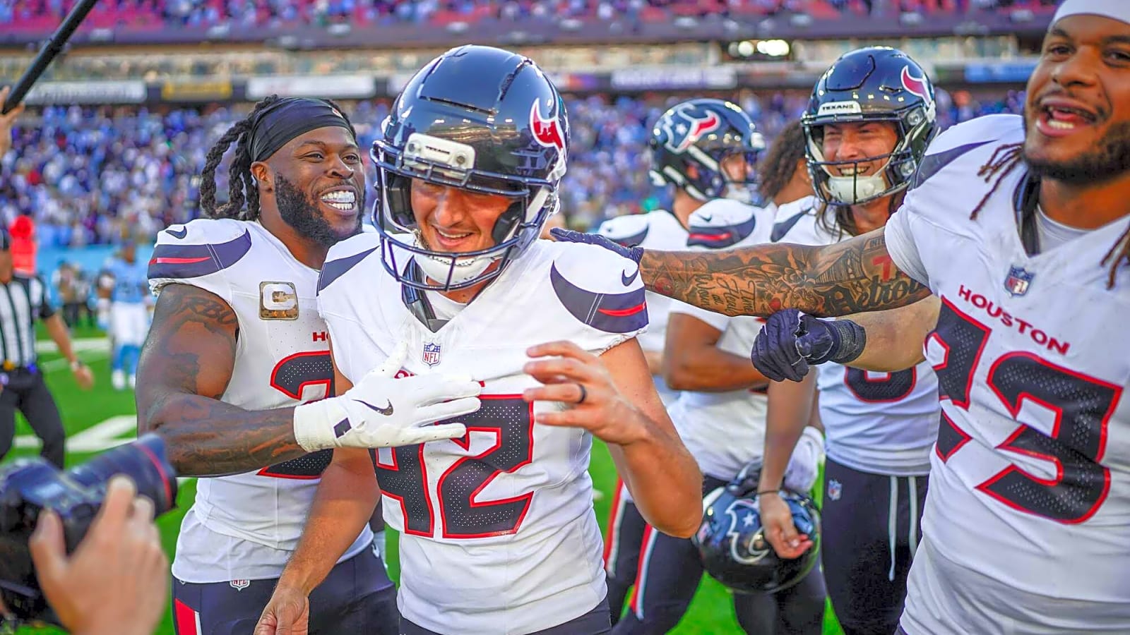 Bills Announce Three Moves Including Signing K Matthew Wright