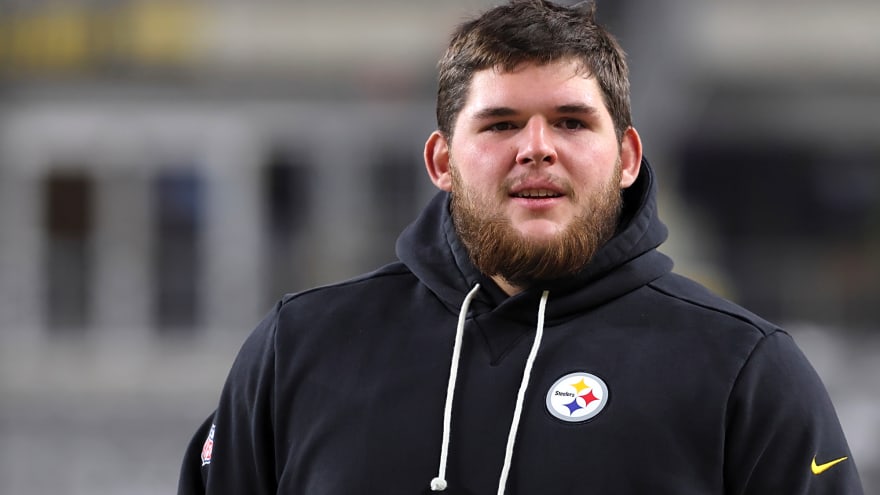 Steelers' Offensive Line Has 1 Goal As Group Must 'Grow Up In A Hurry'