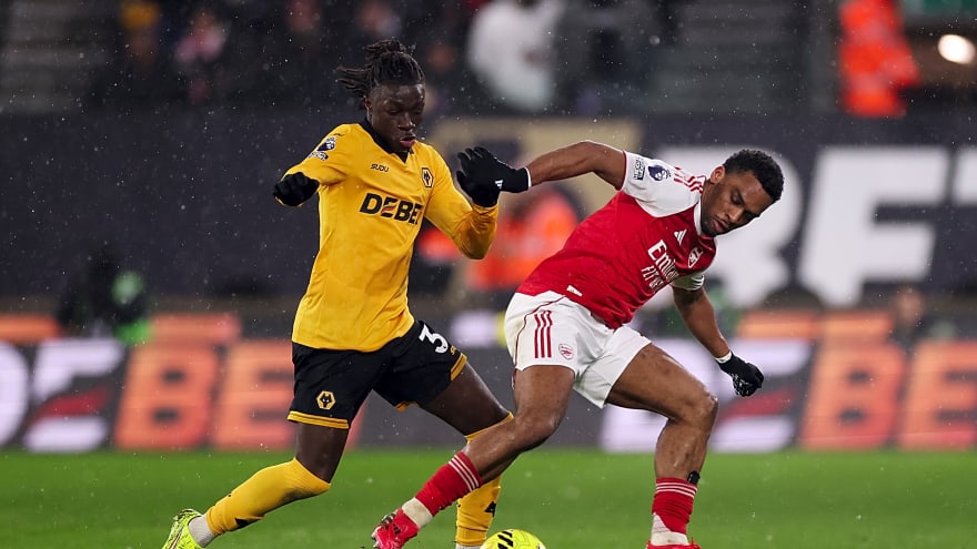 Report: Liverpool leading race to sign potential ‘superstar’ after ‘positive’ initial discussions