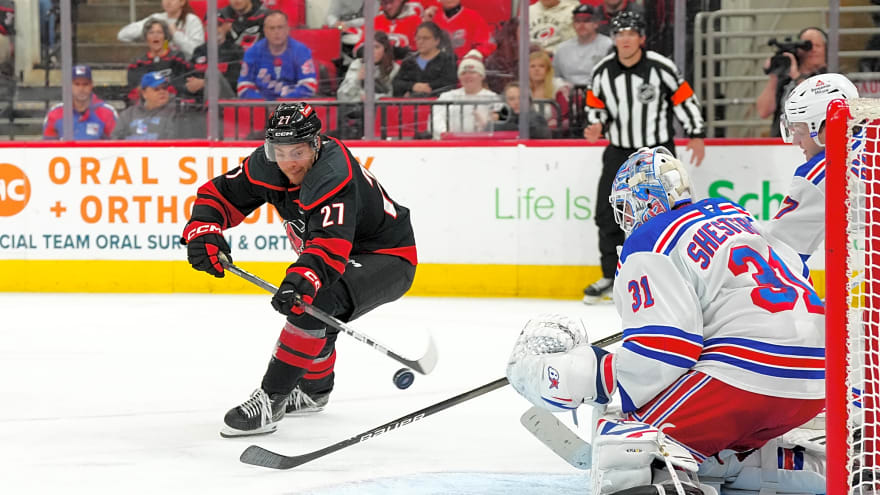 Hurricanes Re-Sign Tyson Jost, Noel Gunler To Two-Way Contracts