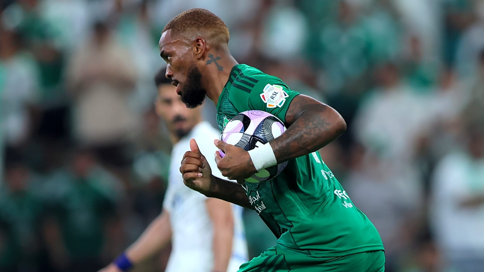 Tottenham linked with star 'on huge wages' as they aim to improve key area in January