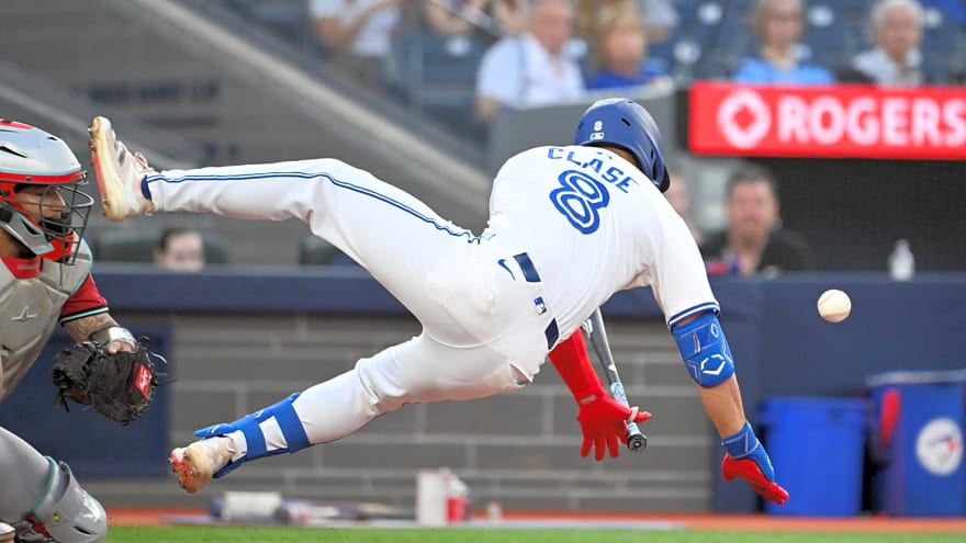 Blue Jays: Jonatan Clase given an additional option year