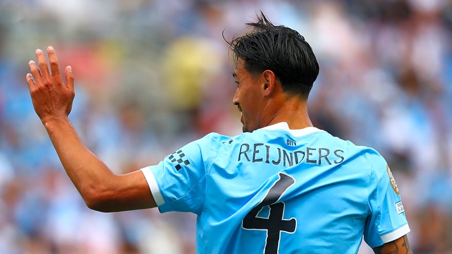 Arsenal continues to monitor the situation of Man City’s summer signing