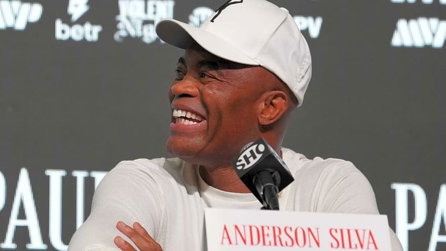 Anderson Silva Stops Tyron Woodley at 50 Years Old, Scores Second-Round TKO in Miami