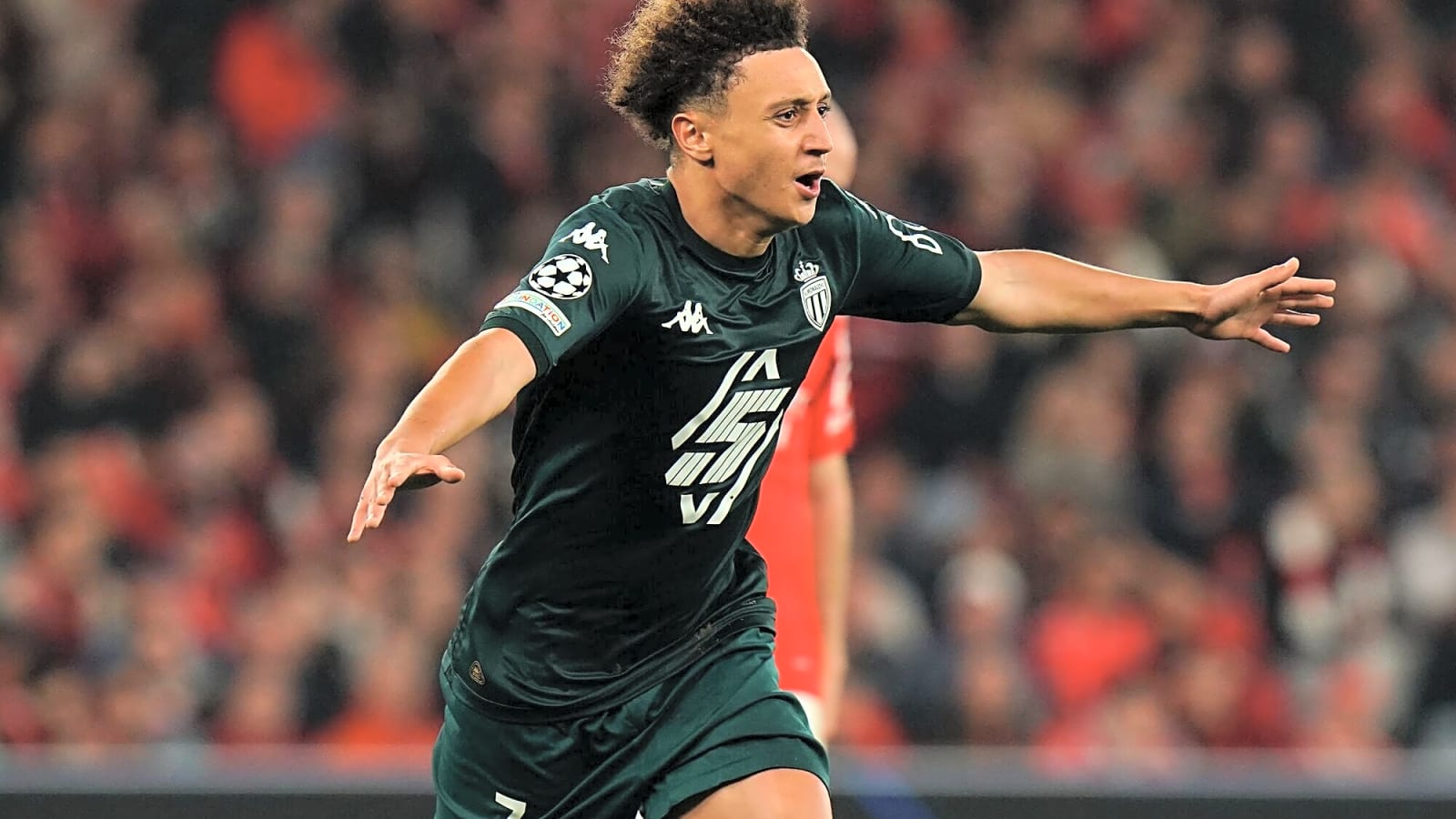 Report: Chelsea almost pulled off late hijack for €30m striker, he thought about move