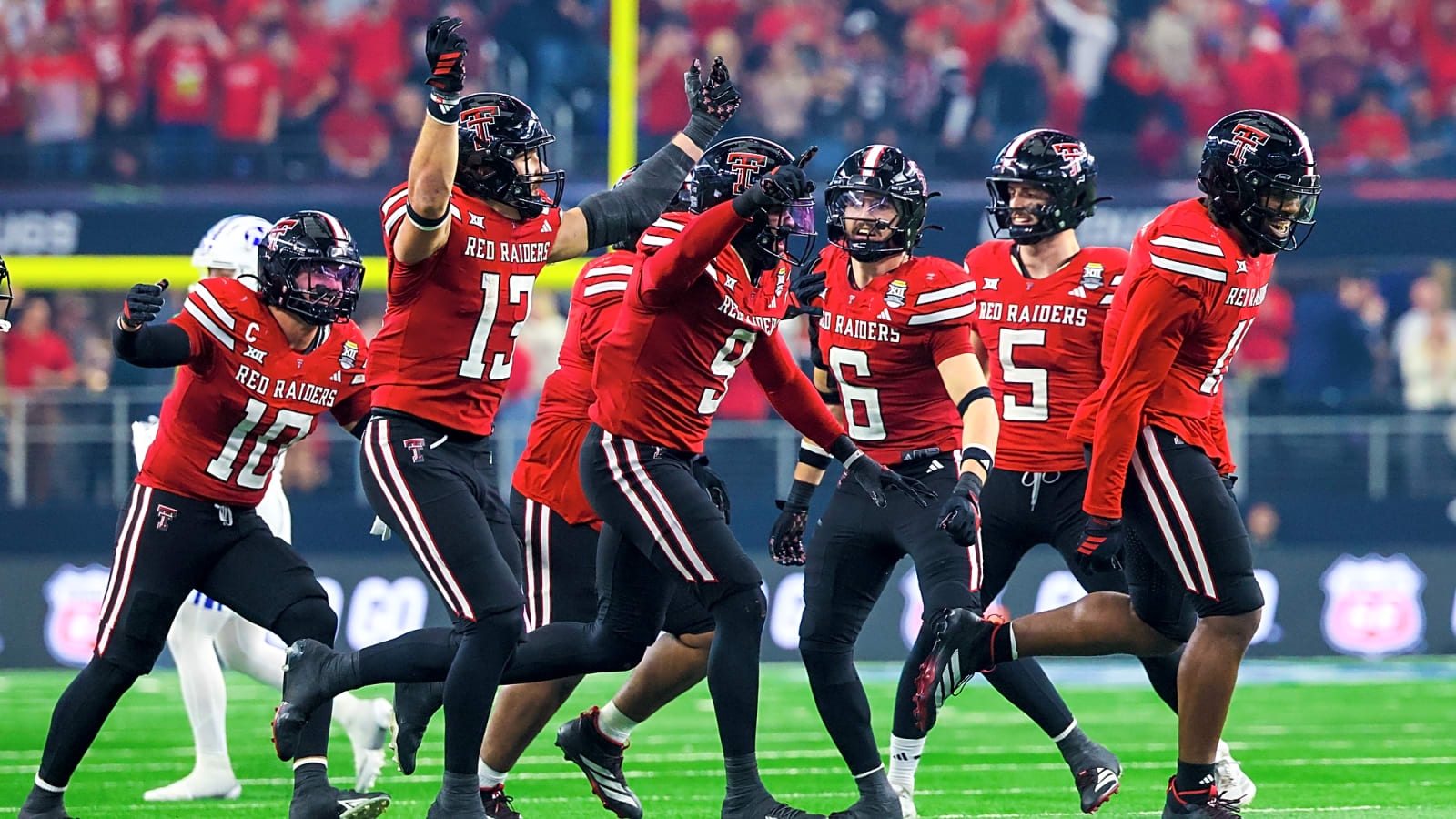 Top 3 Takeaways From The Big 12 Football Championship Game Yardbarker Dec 6 2025 Arlington Tx Usa Texas Tech Red