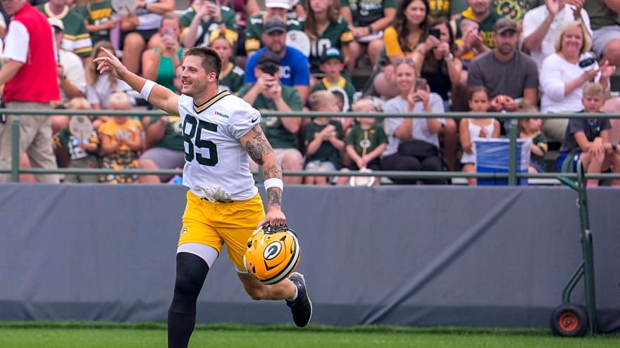 Packers GM Brian Gutekunst provides telling update on Tucker Kraft extension discussions as 2 key questions remain