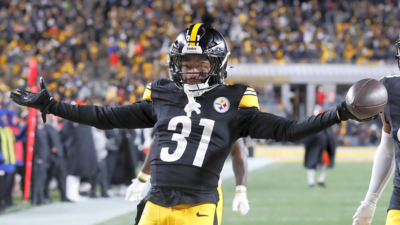 Steelers make hard decision to part ways with once-promising defensive player
