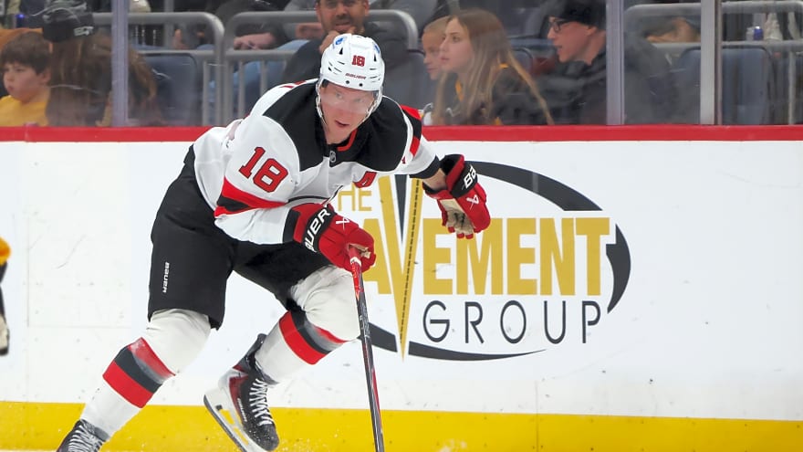 Devils Pull Ondrej Palat From Lineup for Roster (Trade) Reasons