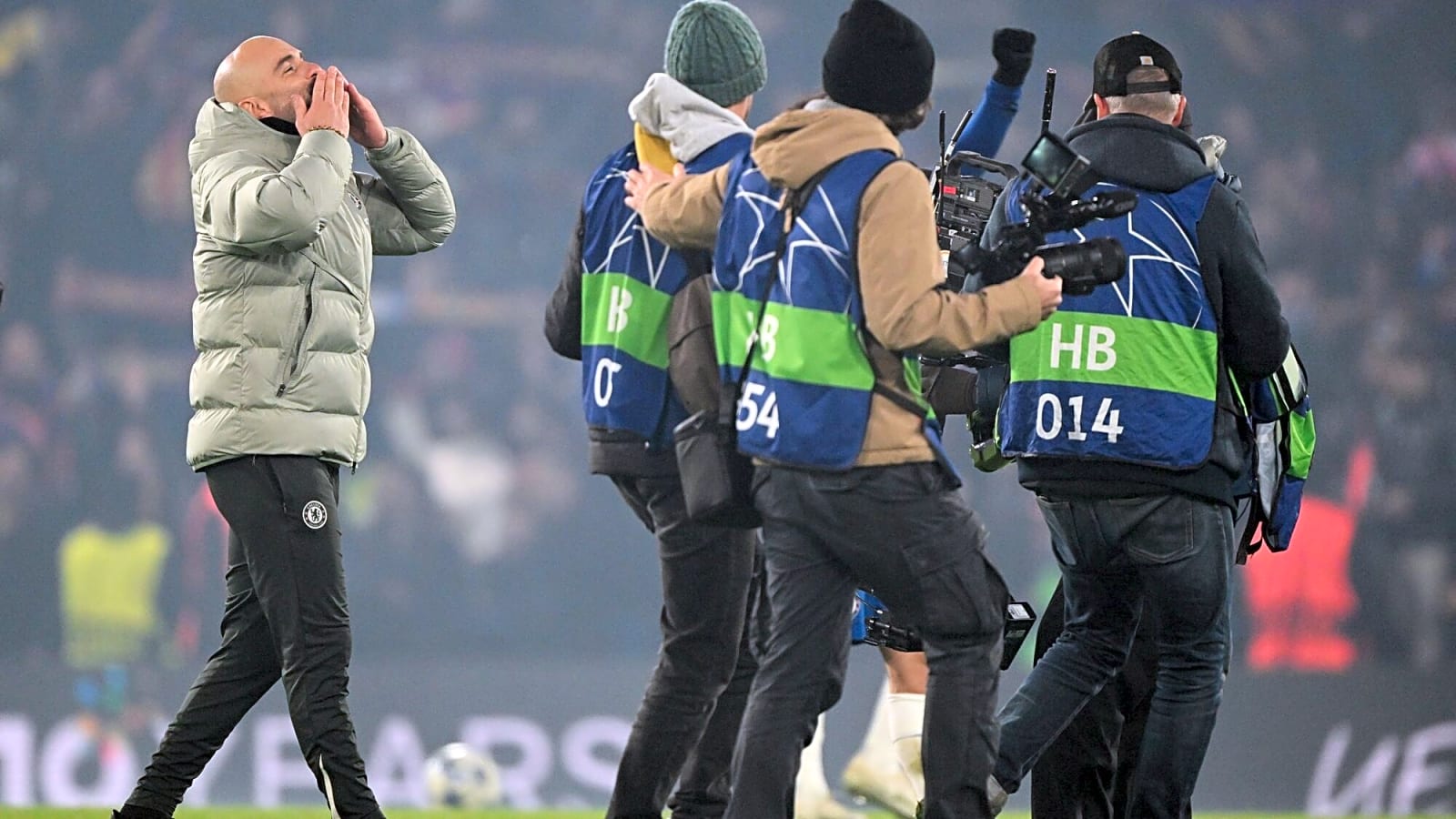 'I think he’s' – Jamie Carragher shares honest opinion on Enzo Maresca after Barcelona win