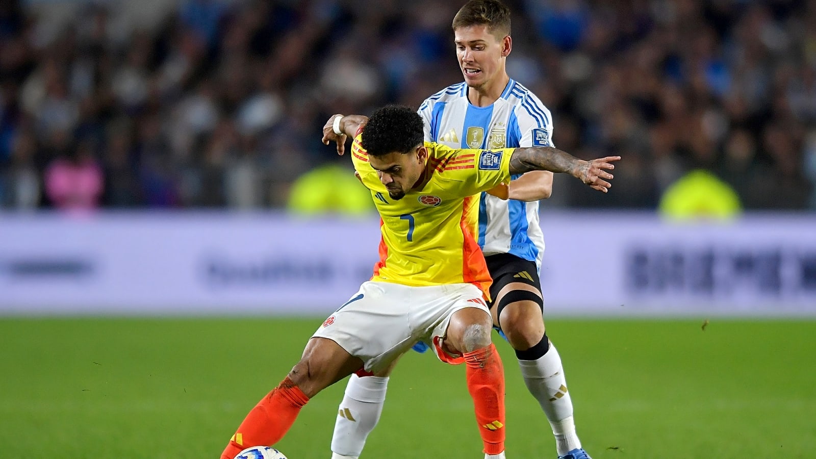 ‘Suddenly in the game!’ – Reliable journo drops Liverpool transfer bombshell on Sunday evening