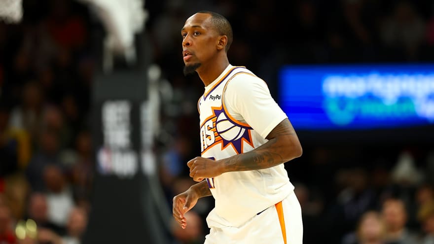 Phoenix Suns Sign Jamaree Bouyea To a 2-Year Contract