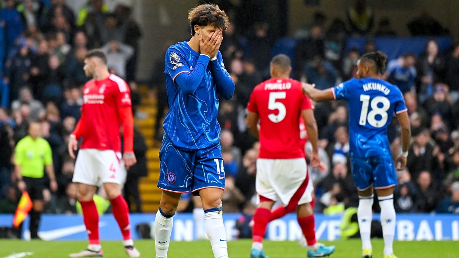 Two Club World Cup teams bid for Chelsea playmaker – but he only wants one destination