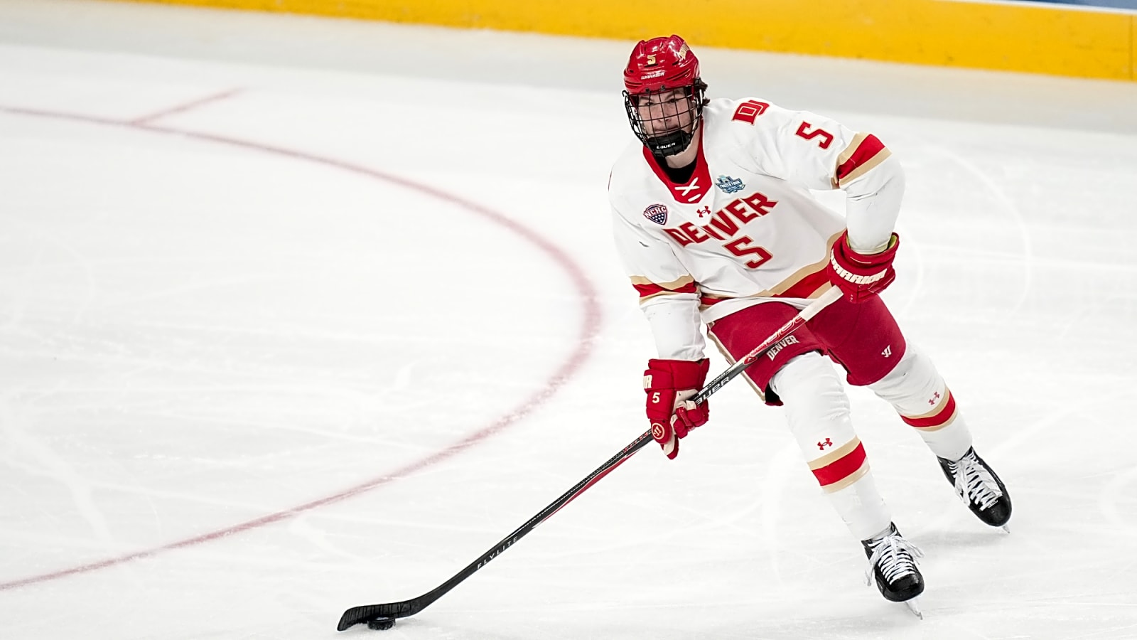 Jets Sign Garrett Brown To Two-Year Deal