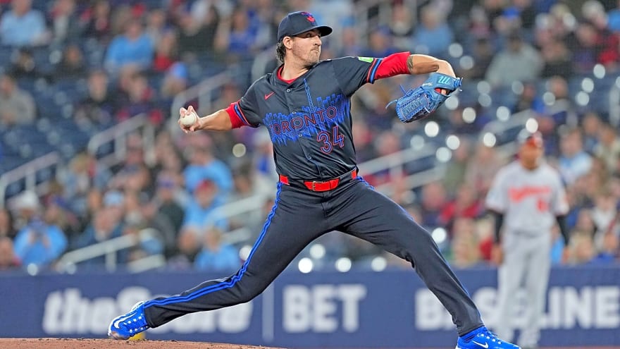 The Blue Jays should prioritize extending Kevin Gausman this upcoming offseason