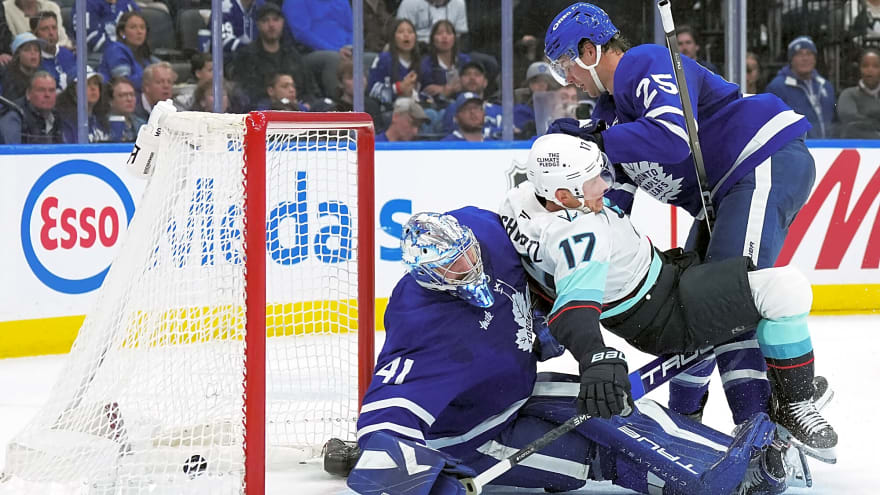 Anthony Stolarz did the right thing by calling out Maple Leafs for their early showing