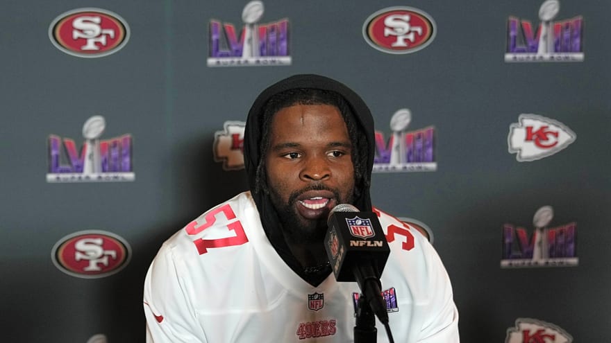 AFC Notes: Christian Wilkins, Dre Greenlaw, Kareem Hunt, Broncos, Chargers, Chiefs, Raiders