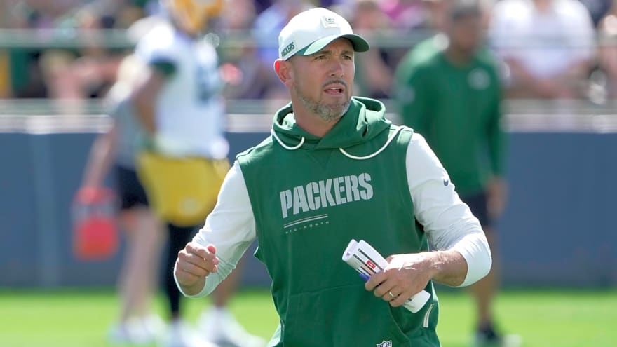Matt Lafleur’s comments shine the spotlight on 2 of the Green Bay Packers’ underperforming veterans.
