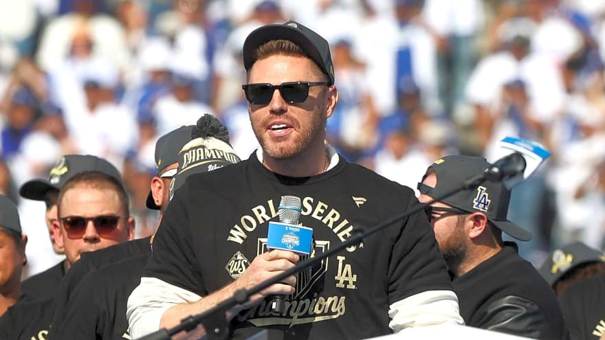 Freddie Freeman Hopes To Play Four More Seasons, Retire With Dodgers