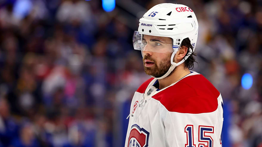 Alex Newhook’s Speed and Playoff Experience Is Going To Be Key VS. Sabres